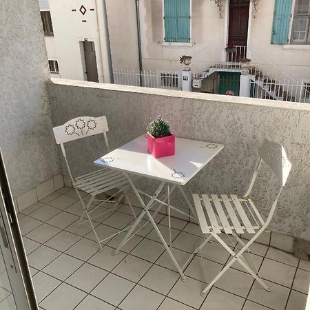 Appartement Proche Des Halles 나르본 외부 사진