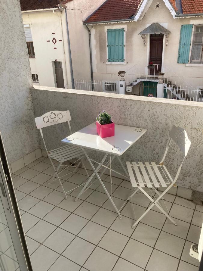 Appartement Proche Des Halles 나르본 외부 사진